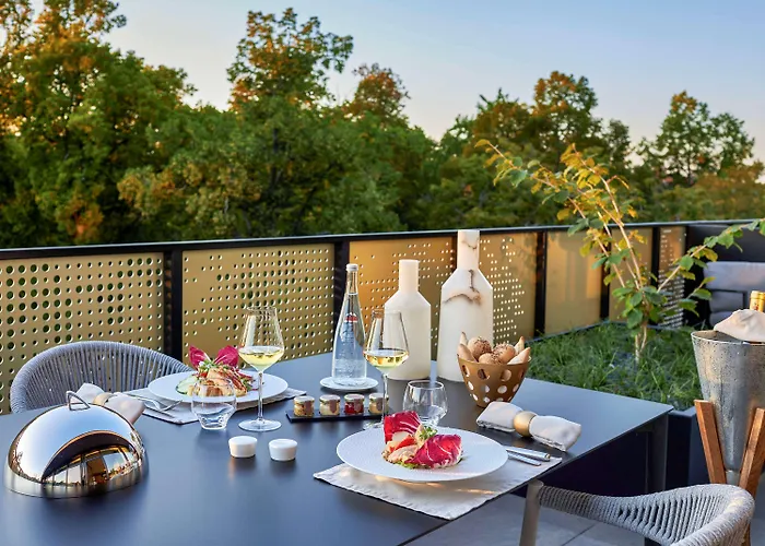 מלון L'esquisse & - Mgallery Collection 5*