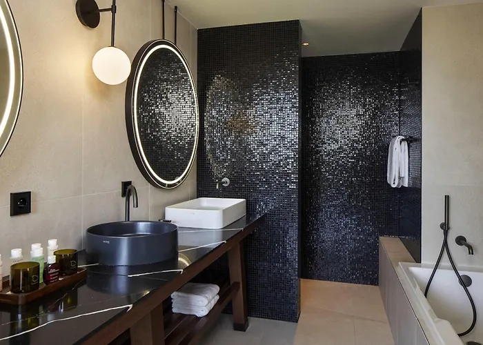 호텔 L'esquisse & - Mgallery Collection 콜마